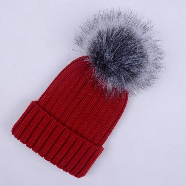 Mixed Color Girls Knit Beanie Hats Creative Design OEM / ODM Available