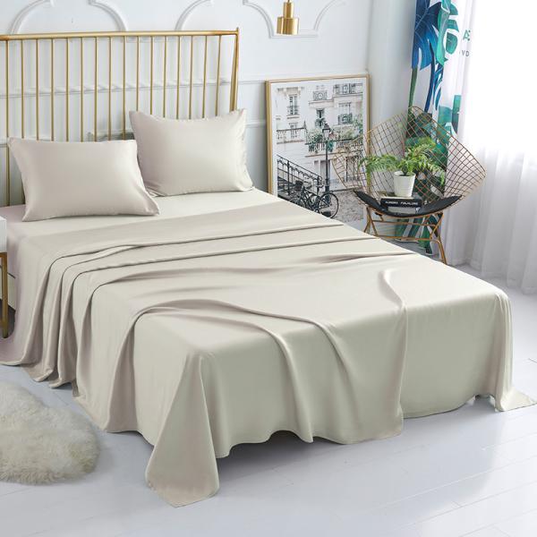 All-Season Solid Pattern King Size Microfiber Hotel Bedding Sets at Reador for Hotels