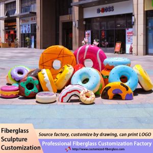 Cheap Custom Large Dessert Sculptures Storefront Decor Visual Merchandising Mall Decor Fibreglass Ice Cream Shop Display Statues for sale