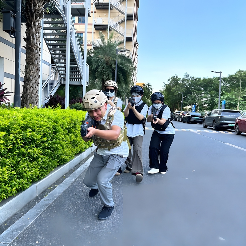 Cheap Commercial Wireless Laser Tag Equipment with Vibration Vest for Indoor and Outdoor Use and 24 Months Warranty for sale