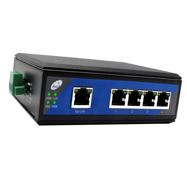 Quality Industrial 4 Port POE Switch With 1 10/100/1000Mbps Uplink Port wholesale