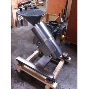 100kg/H Dry Wet Type Granule Making Machine For Pharmaceutical Industry