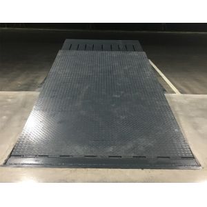 800mm 1000mm Retractable Lip Telescopic Dock Leveler For Cold Storage House