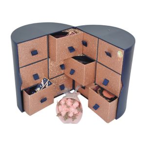 China Ultraportable Recycled Paper Holiday Gift Box Packaging Multipurpose on sale