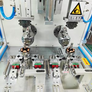 Manufacturing High Speed Bobbin Winding Machine with PLC CNC Control 600mm