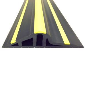 China 30mm Height Rubber Garage Door Threshold Seal Sample Durable on sale