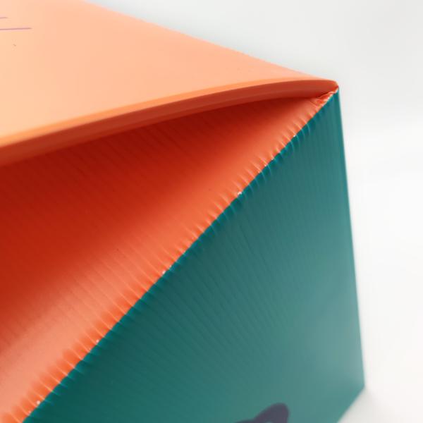 Foldable Hollow Sheet Corrugated Cardboard Cat House OEM Shaped