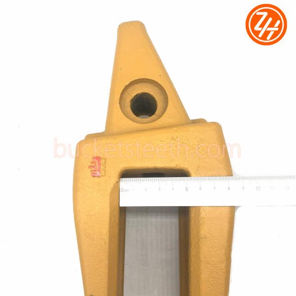2713-1220-50 2713-1219 DH300 Excavator Bucket Teeth Adapter Wear Resistant