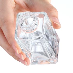 High End Design 50ml Clear Glass Perfume Bottle with Custom Size Collar Material