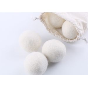 Natural Sturdy Wool Felt Balls Custom Size Color For Dryer Machine