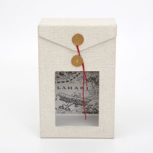 China MDF Board Wine Bottle Gift Box Neck Insert Gold Hot Foil on sale