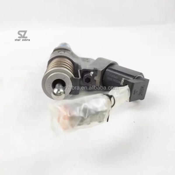 4903472 Fuel Injector for QSM11 Engine Excavator Spare Parts in Building Material Shops
