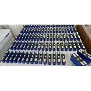 Cheap 3.2V 230AH Prismatic Baterias Lithium Iron Phosphate Deep Cycle Battery For Solar Energy System for sale