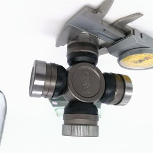 China 9-37300-017 U Joint Coupling 29X50mm GUIS-52 For Isuzu NHR on sale