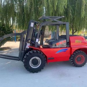 4.5t Off Road Forklifts And Loading Rough Terrain Diesel Forklift Truck With