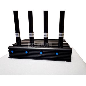 High-power 4-band GSM,DCS,3G mobile phone signal jammers with adjustable power
