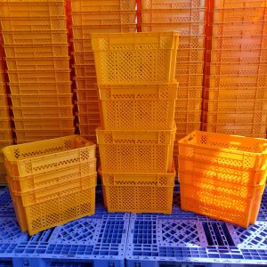 China Stackable And Nestable Plastic Crate Mesh Storage Farm Factory Heavy Duty For Warehousing And Logistics Turnover on sale