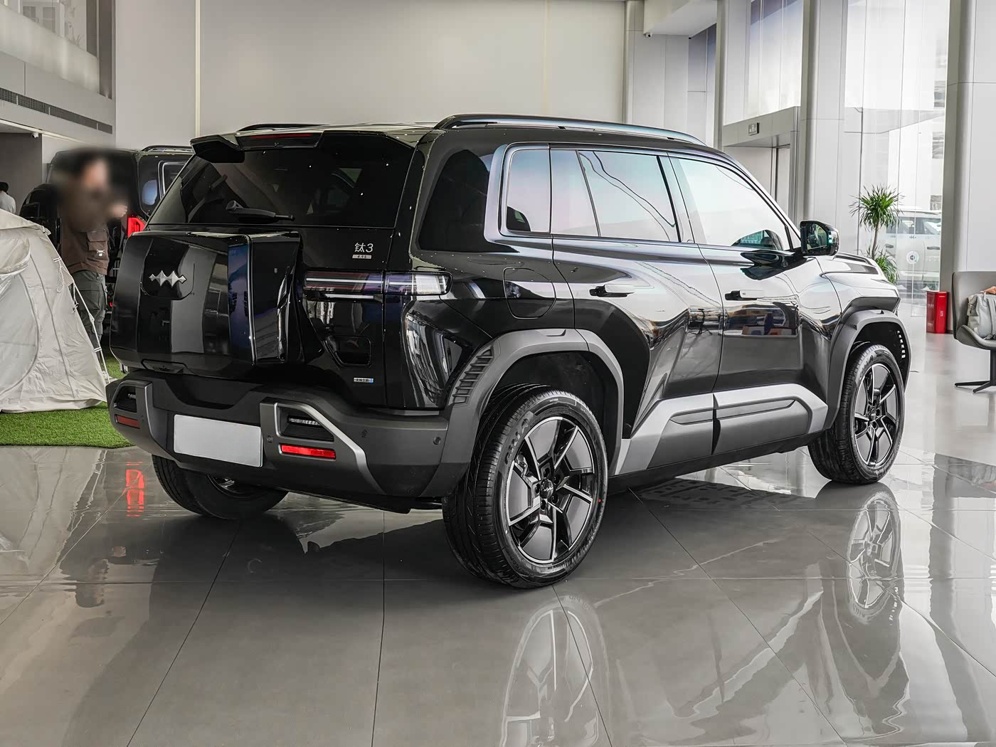 Popular Used Cars 2025 Fang Cheng Bao Compact SUV with 501km Range and 310kW