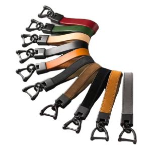 China Toyota Multifunctional Personalised Leather Keyring PU Scratchproof Antiwear on sale