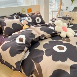 Fashionable Attractive Style Duvet Bedding Set with Anti Dust Mite Fabric