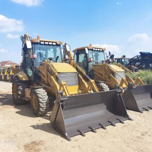 Mini Loader 4x4 H Outrigger Backhoe Excavator for Farms Core Engine Motor Pump