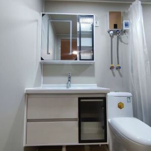 Contemporary Design Expandable Foldable Storage Box Heavy Duty Plastic Modern