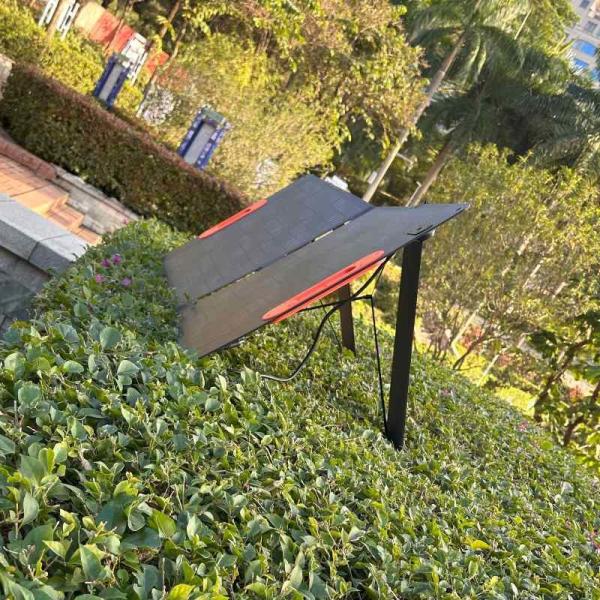 Quality Customized Waterproof ETFE Foldable Solar Charger Folding 2 Times Compatible With Most USB Devices wholesale