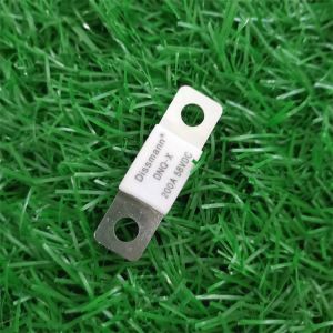 Low Voltage Ceramic Automotive Fuses DC32V UL Certified Flat Plug