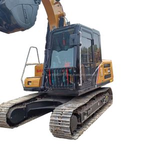 Cheap Used Sany SY135C Excavator with 0.6M³ Bucket Capacity and Original Hydraulic Valve for sale