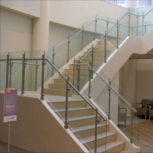 Indoor Staircase Post Glass Railing Custom Handrail Sizes With 12mm Tempered