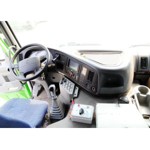 10 Wheels High Loading Capacity Sinotruk Howo Dump Truck 6 × 4 Drive Type