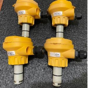 3-2551-P1-11 GF Signet 3-2551 Magmeter Flow Sensor, 5'' to 8'' Pipe, No Display