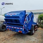 NEW HOWO Garbage Truck 4X2 5CBM 105CBM Garbage Trash Compactor Garbage Truck
