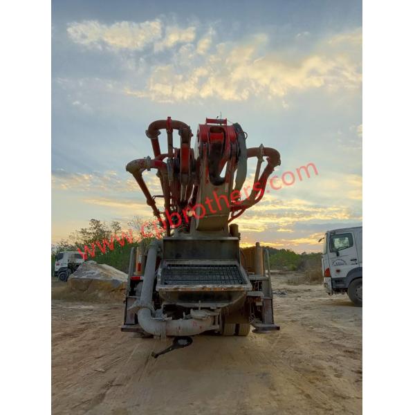 2012 Putzmeister 46m Truck Mounted Pump Machine Equipment with 45.2m Vertical Reach