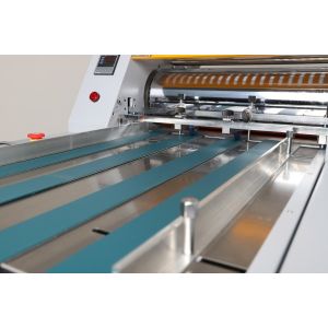 Width 490mm BOPP Thermal Film Roll Laminating Machines Document Use