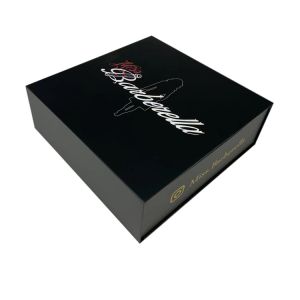 Custom Black Gift Packaging Magnetic Box with Silk and Gold Foil Printing