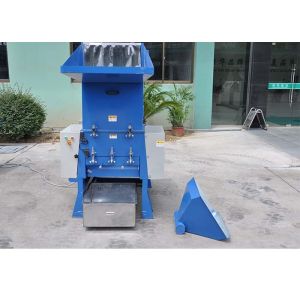 Power 7.5-15kw LDF C 400 plastic automatic baiting crusher 600r/min 100-140kg/h