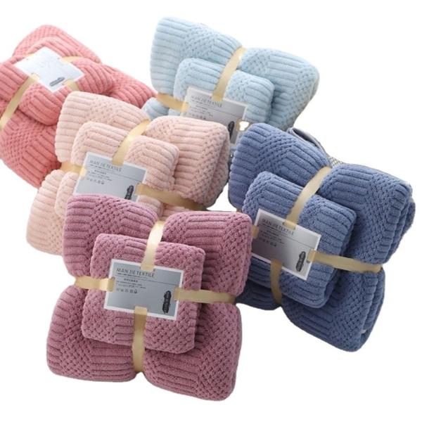 Quality Customer Logo Thick Absorbent Polyester Towel Bath Towel Sets with Auspicious Grid wholesale