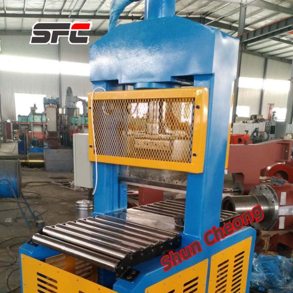 Multi-Axis Cutting Control Rubber Cutting Machine with PLC System and Customizable Cutting Width