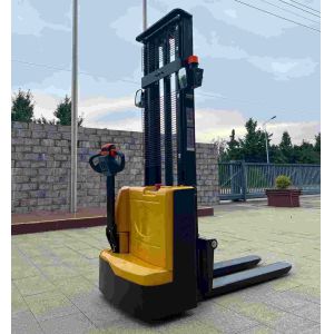 Compact Size Electric Pallet Stacker with Adjustable Cab and 1 Year Warranty