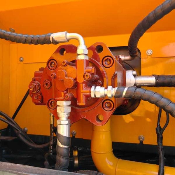 Hyundai Heavy Industries R305LC-9T Used Excavator 1.38m3 Bucket Capacity