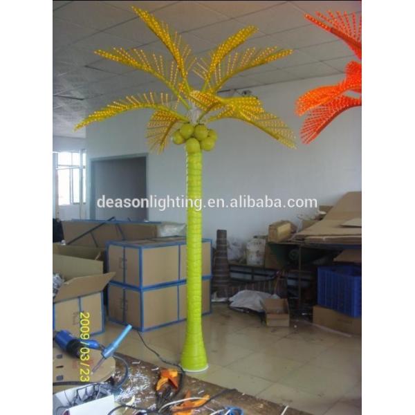 Summer Decoration Lighted Palm Trees