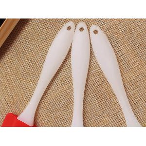 Heat Resistance Personalized Silicone Spatula With PP Material Frosted Handle 7