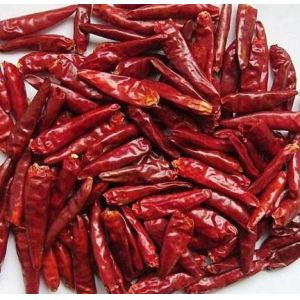 Red Color Dried Bell Pepper Crushed Chilli Flakes Max 10% Moisture 1 - 3mm