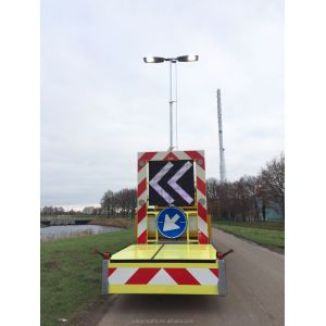 IP56 P10 Trailer LED Display Mobile Billboard For Traffic Road Safety