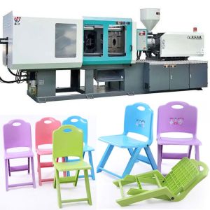 183 Injection Pressure Auto Injection Molding Machine With 700mm Mold Opening