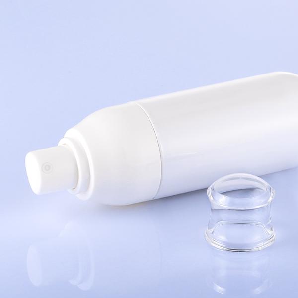 White 2 Oz Clear Plastic Spray Bottles PET Material Round Shape for Perfume