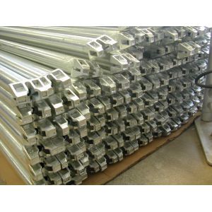 Cold Or Hot Galvanized 48.3mm Layer Truss For Long-Lasting Protection