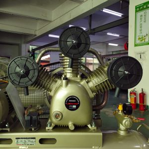 Cylinder 5.5KW 7.5HP Piston Air Compressor Pump Head