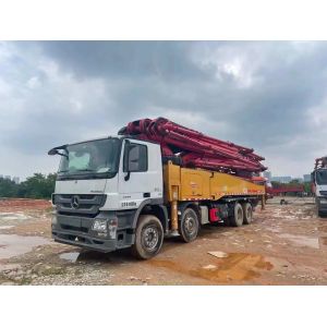 China 52m Used Truck Concrete Pump 38t , Renew Mounted Concrete Pump on sale